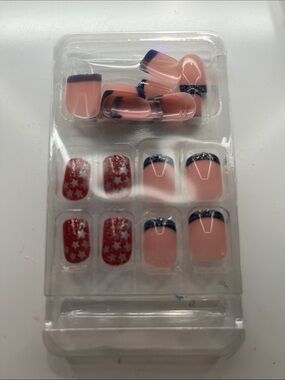 Peach & Navy French Tip Press-On Nails with Red Star Accent